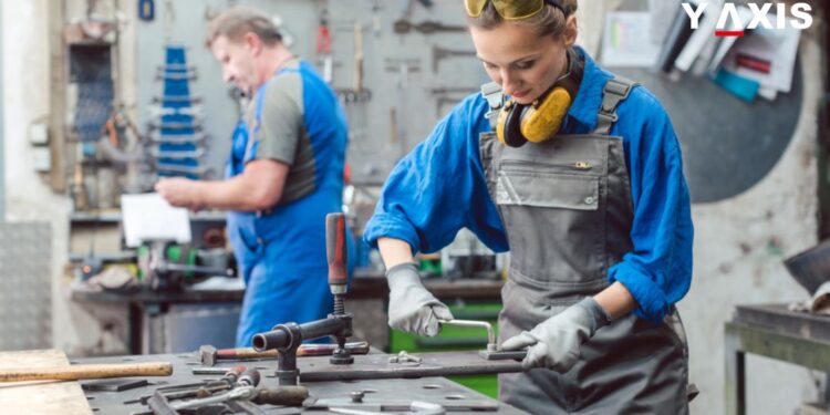 Skilled Trades: In-Demand Jobs in Construction and Manufacturing in Canada